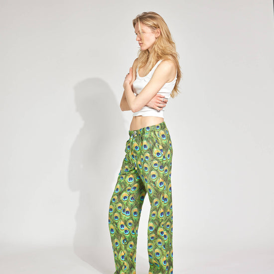 Dorian Gray Hose mit Pfauenprint