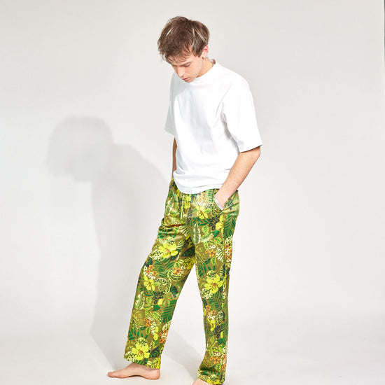 Quincy Jungle Satinhose für Streetwear
