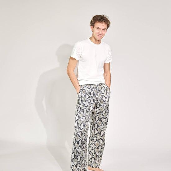 Snake Plissken Satinhose Unisex Fit